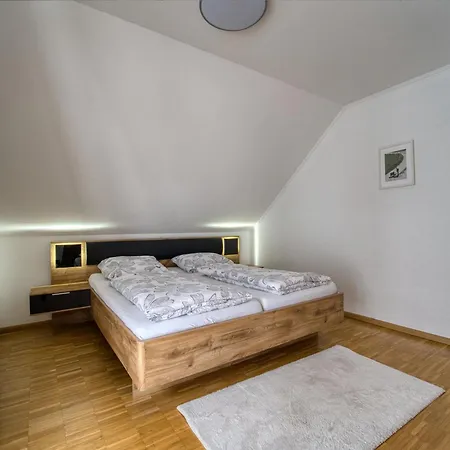 Apartment Gaestehaus Lydia Ensch