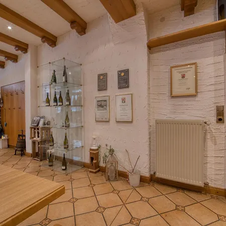 Ferienweingut Willwert * Ensch